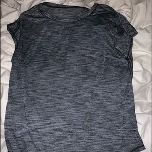 grey lulu t shirt